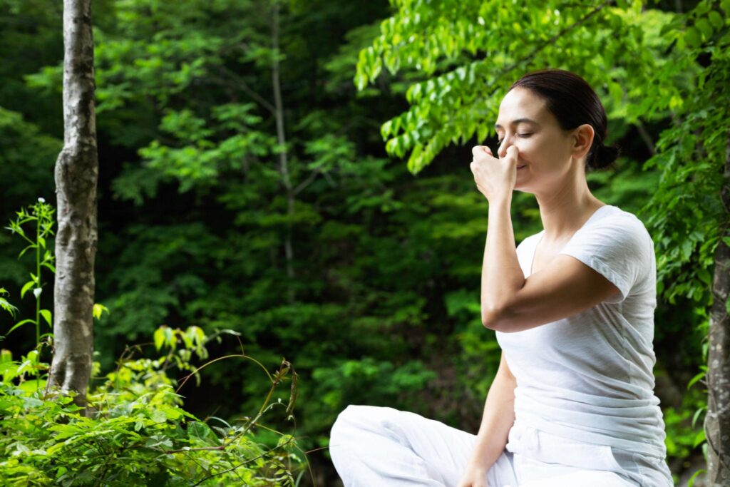 breathing exercises to support healthy lungs and reduce anxiety